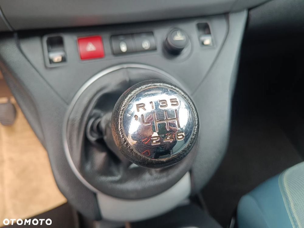 Citroën Berlingo Multispace BlueHDi 120 S&S SHINE - 28