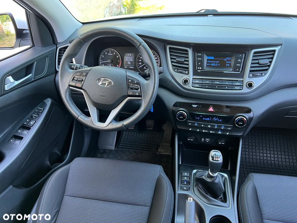 Hyundai Tucson 1.6 GDI BlueDrive Comfort 2WD - 12
