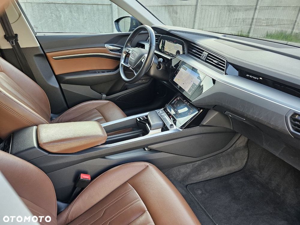 Audi e-tron 50 Quattro - 33