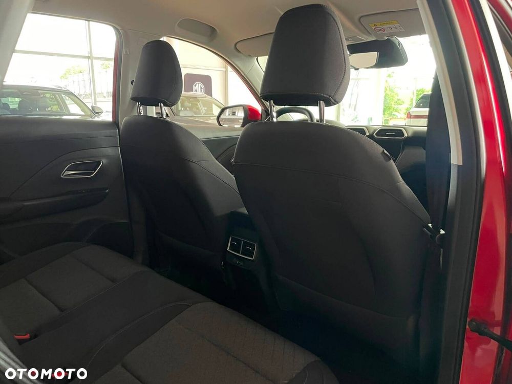 MG ZS Hybrid+ - 29