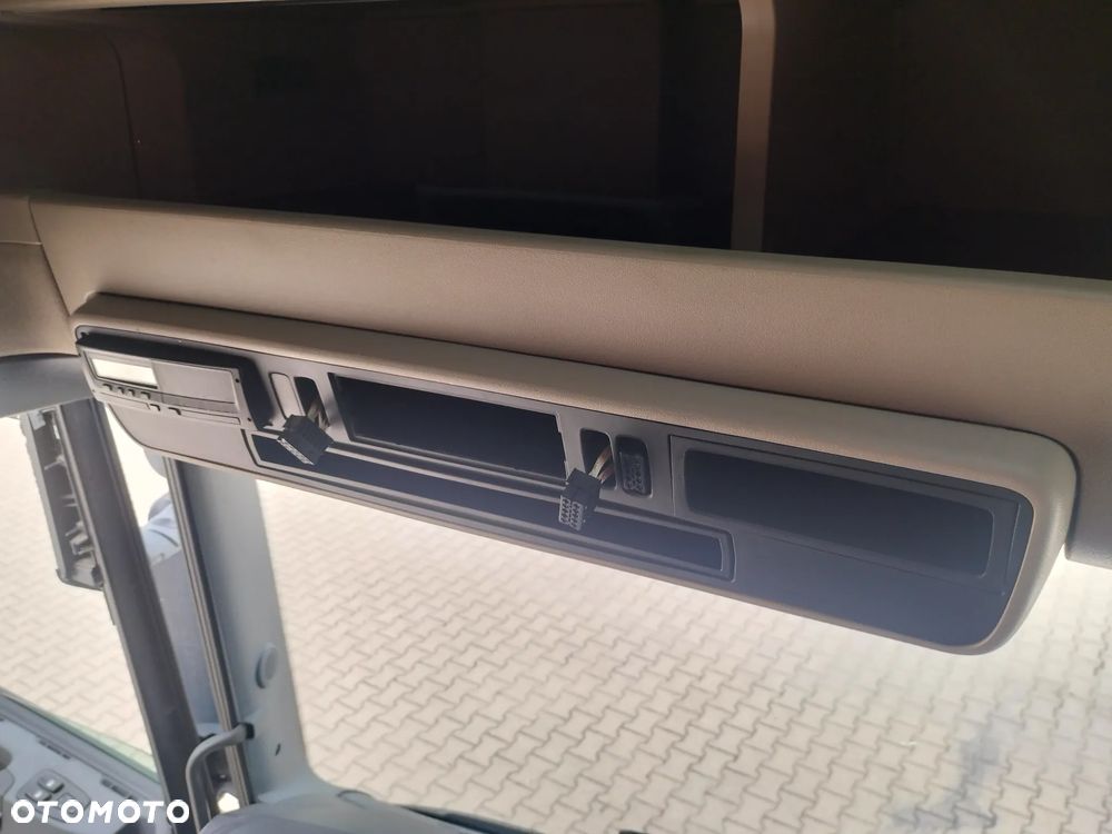 Scania R560 STANDARD BOOGIE 6x2 - 16