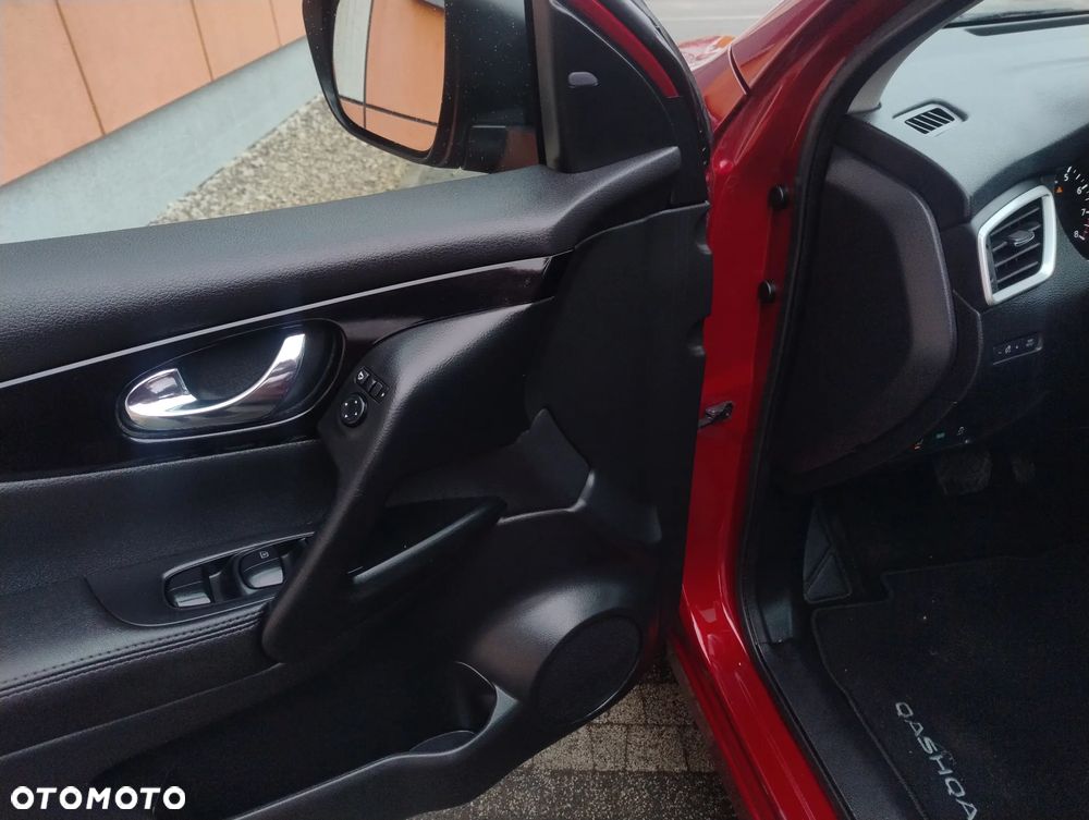 Nissan Qashqai 1.2 DIG-T Tekna Xtronic - 18