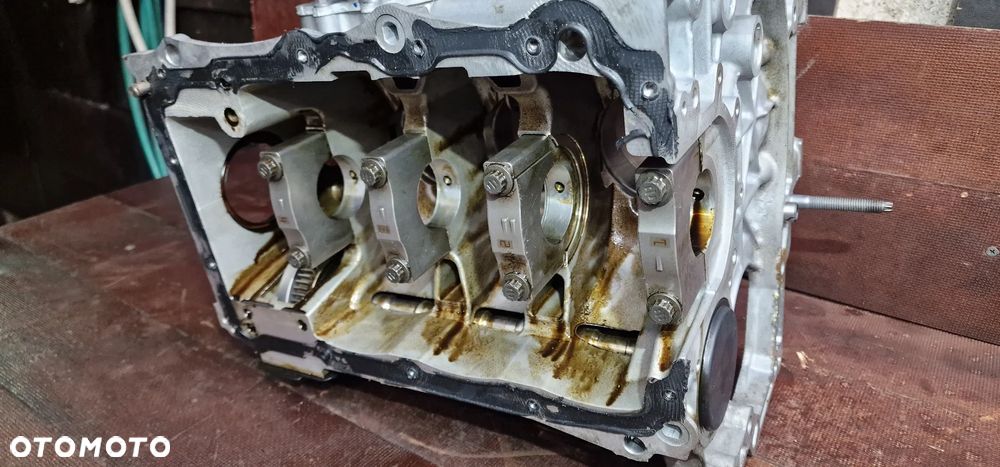 Blok silnika OPEL Citroën PEUGEOT.2 THP HN05 - 9