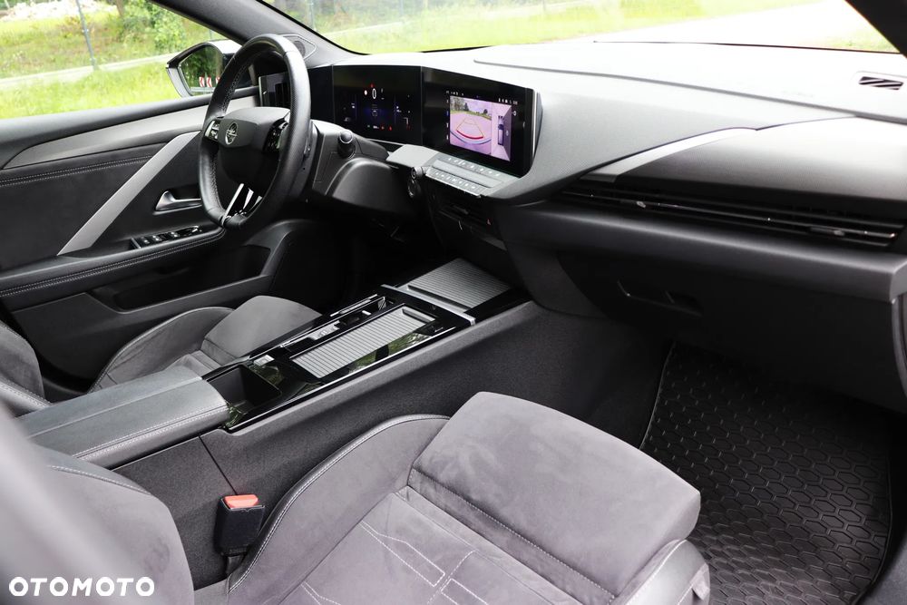 Opel Astra - 24