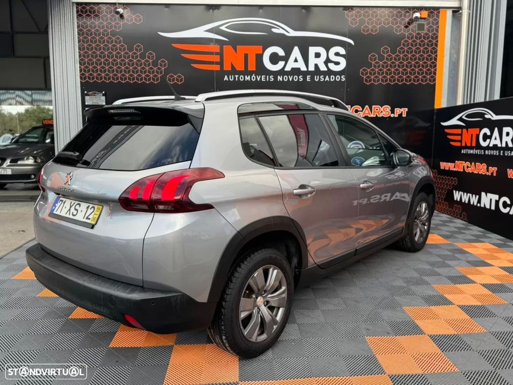Peugeot 2008 1.2 PureTech Signature - 2