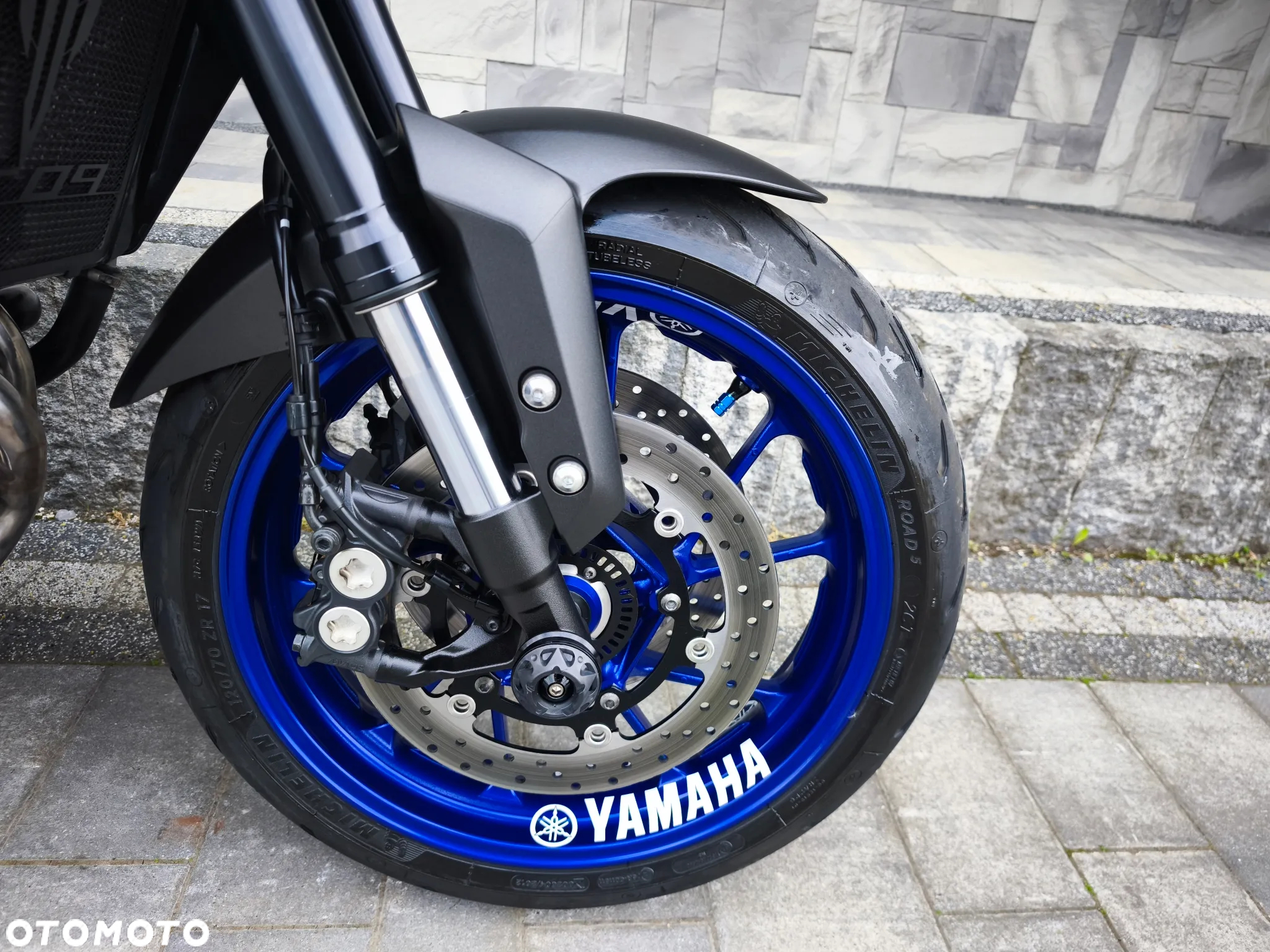 Yamaha MT - 7