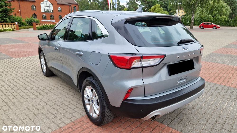 Ford Kuga 2.5 Duratec FHEV TITANIUM - 3