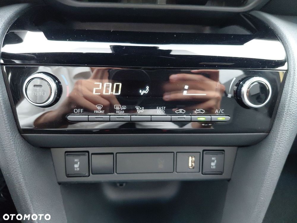 Toyota Yaris Cross Hybrid 1.5 Comfort - 25