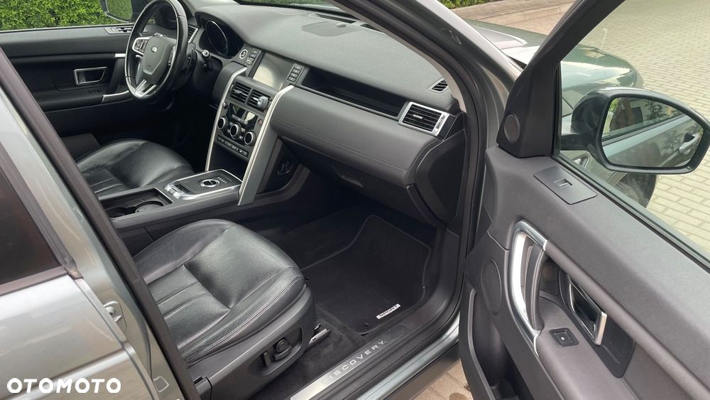 Land Rover Discovery Sport - 6