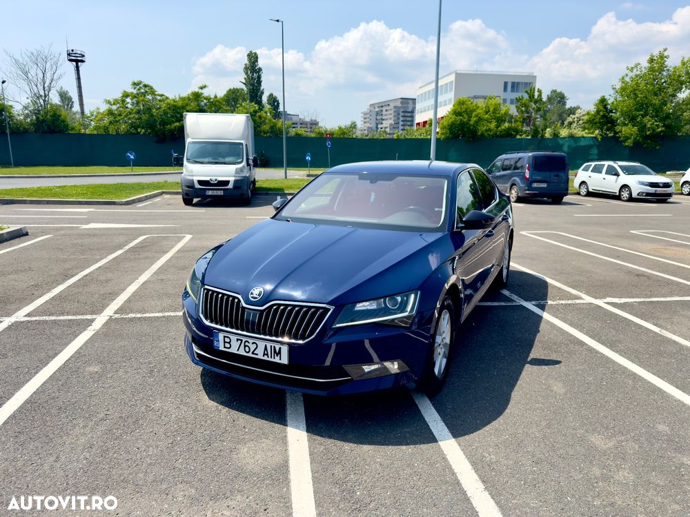 Skoda Superb 2.0 TDI DSG 4X4 Ambition - 2