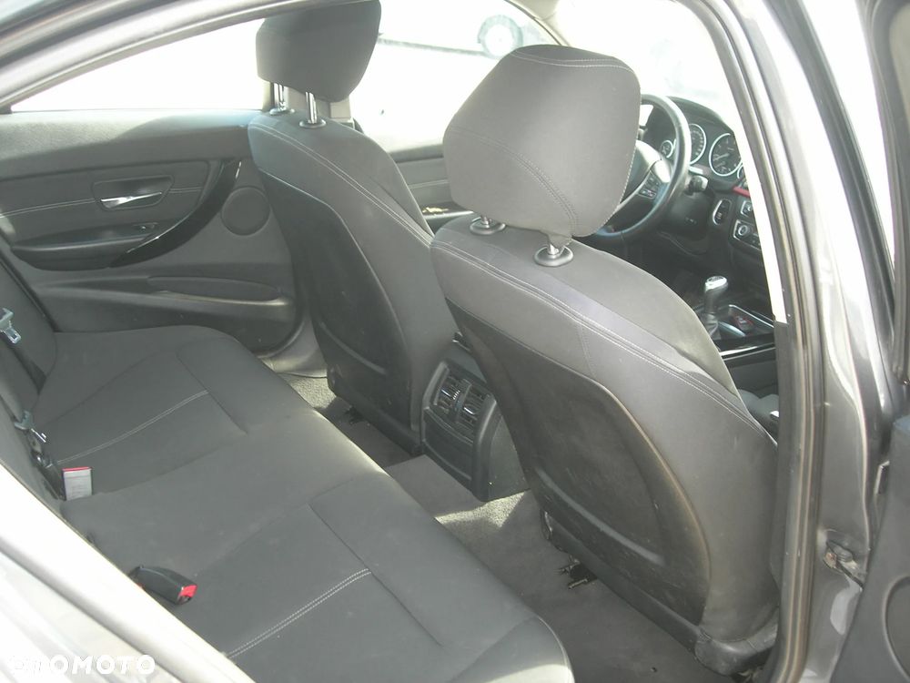 BMW Seria 3 316d Sport Line - 18