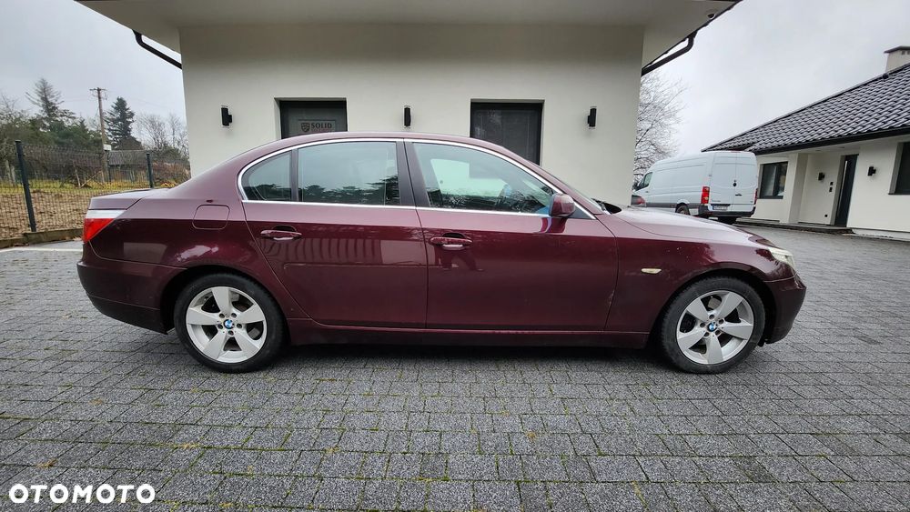 BMW Seria 5 525xd - 8