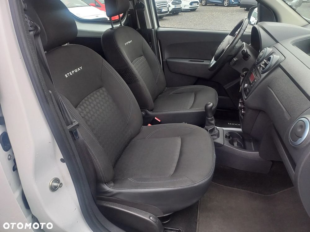 Dacia Dokker TCe 115 Stepway Celebration - 22