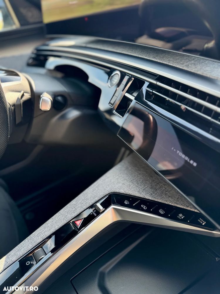 Peugeot 3008 1.2 MHEV 136 e-DCS6 GT - 2