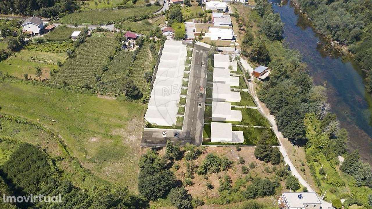 Moradia T3 para venda - Grande imagem: 2/5