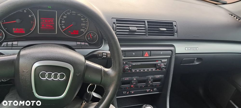 Audi A4 Limousine 1.8 T quattro - 23