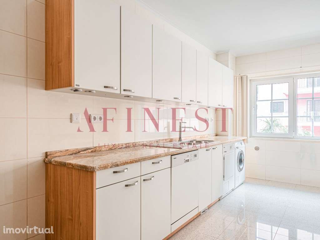 APARTAMENTO T3 NO ESTORIL - Grande imagem: 2/25