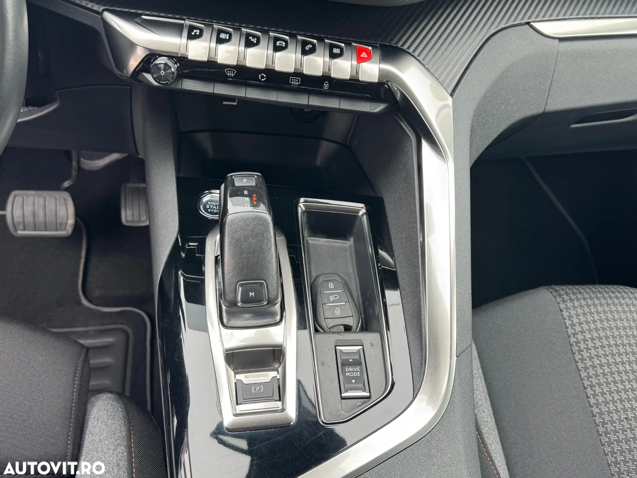 Peugeot 3008 BlueHDi 130 Stop & Start EAT8 Allure - 12