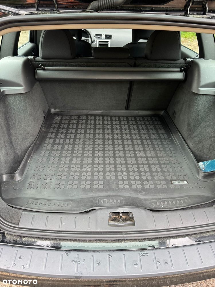 Volvo V50 2.0D - 11