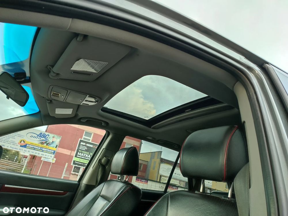 Hyundai Santa Fe 2.2 CRDi Executive - 3