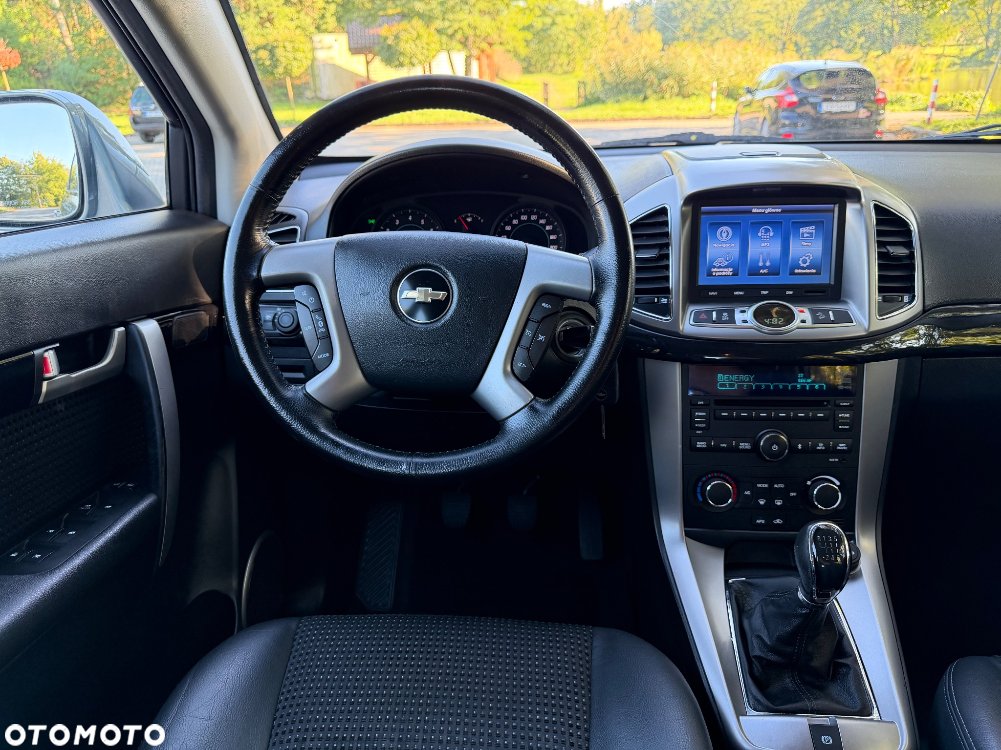 Chevrolet Captiva 2.4 AWD LT+ - 22