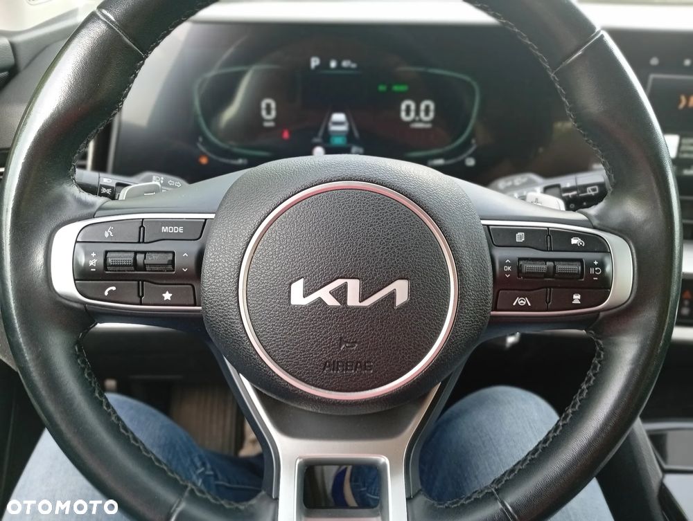Kia Sportage 1.6 T-GDI 2WD Eco-Dynamics + (48V M-H) DCT Spirit - 19