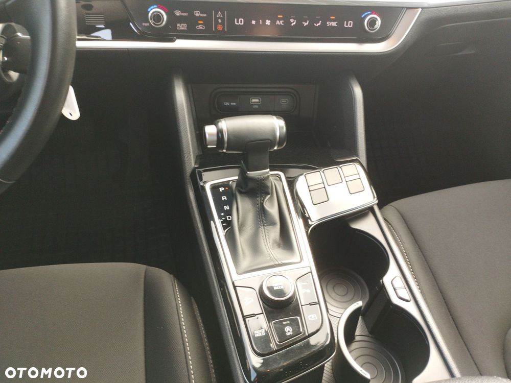 Kia Sportage 1.6 T-GDI M 2WD DCT - 18