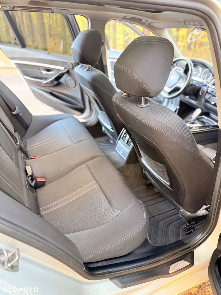 BMW Seria 3 - 17