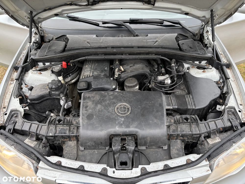 BMW Seria 1 116i - 28