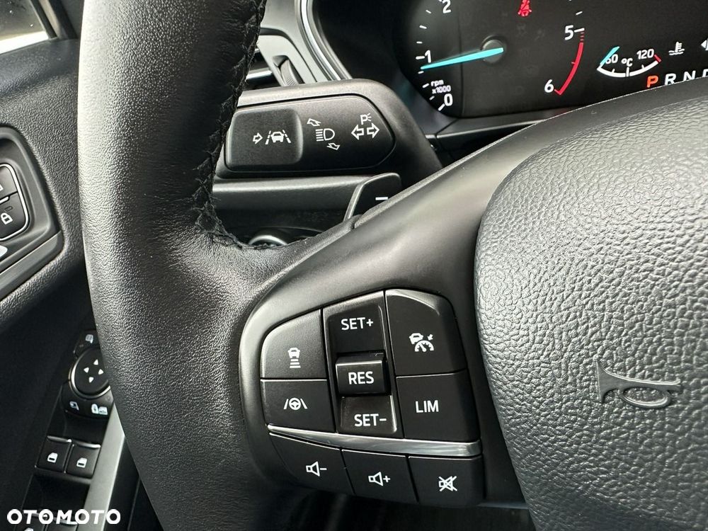 Ford Focus - 21