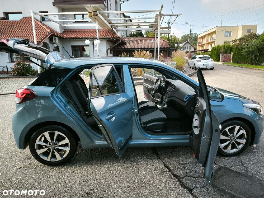 Hyundai i20 1.2 BlueDrive Go - 12