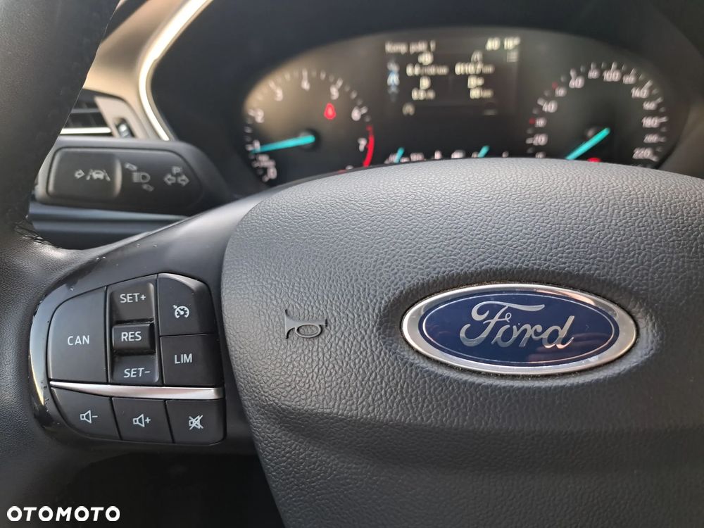 Ford Focus 1.0 EcoBoost mHEV Connected - 22