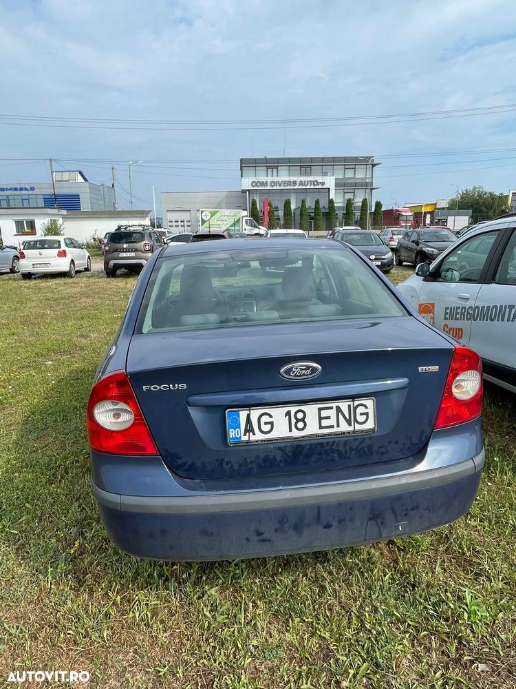 Ford Focus 1.8 TDCi Trend - 3