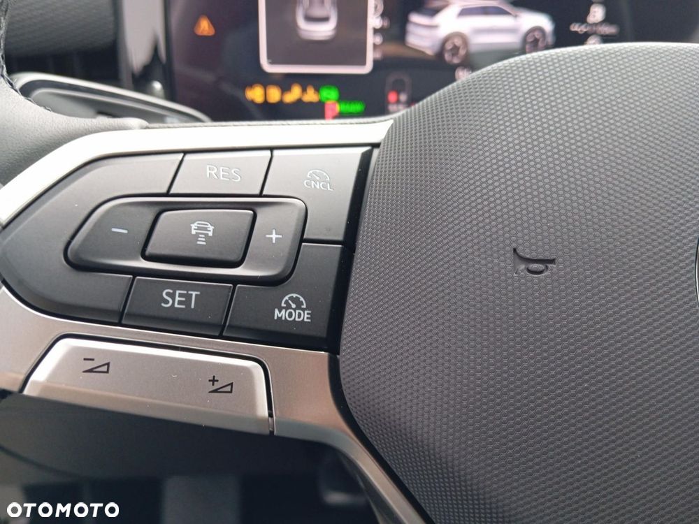 Volkswagen T-Roc - 27