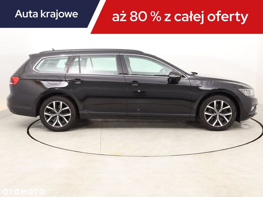Volkswagen Passat Variant - 8