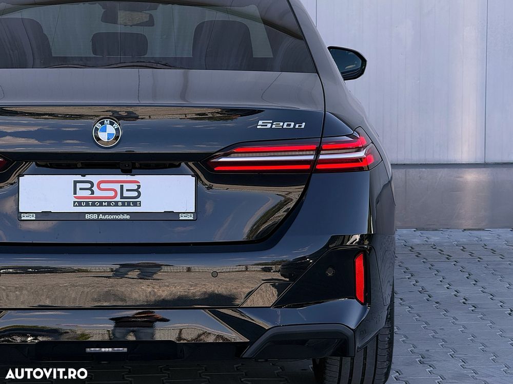 BMW Seria 5 520d xDrive AT MHEV - 15