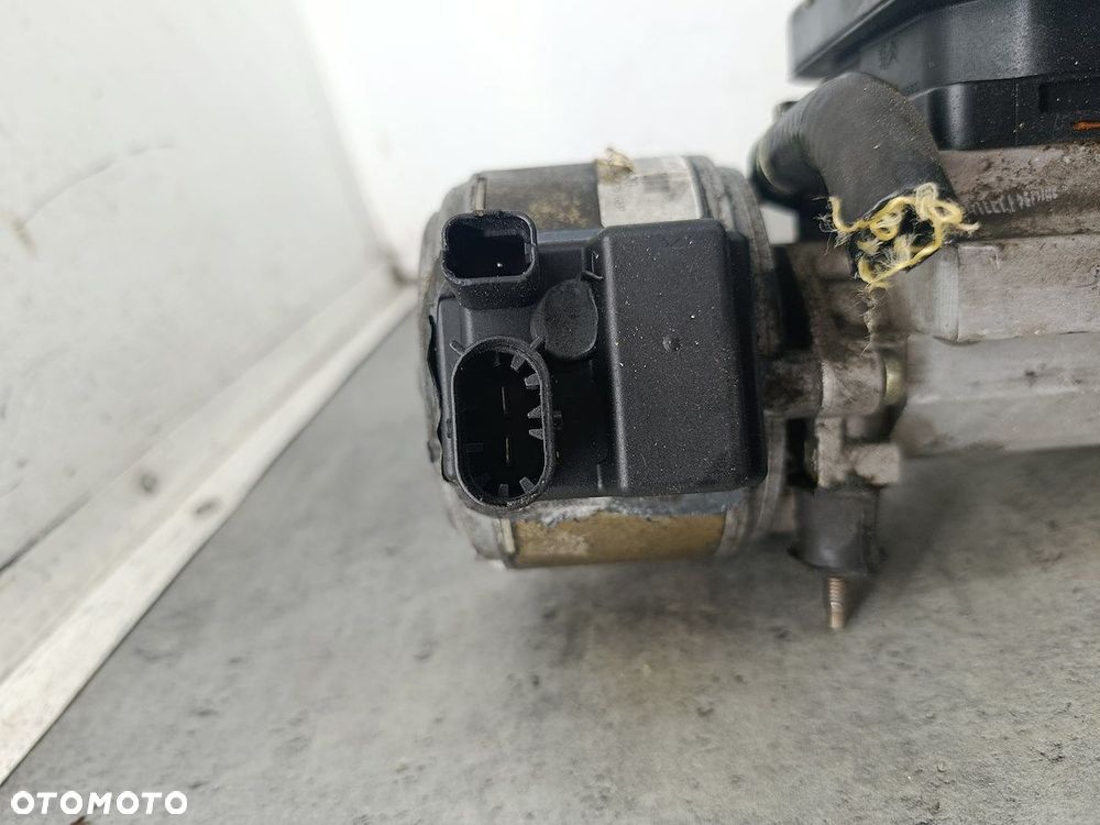 POMPA ZAWIESZENIA CITROEN C5 II 5002074  963671388000 GATE  2.0 HDI - 6