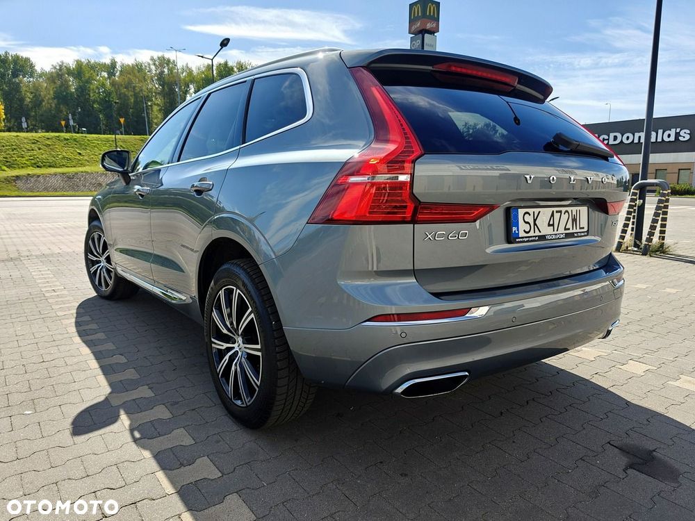 Volvo XC 60 T5 AWD Inscription - 4
