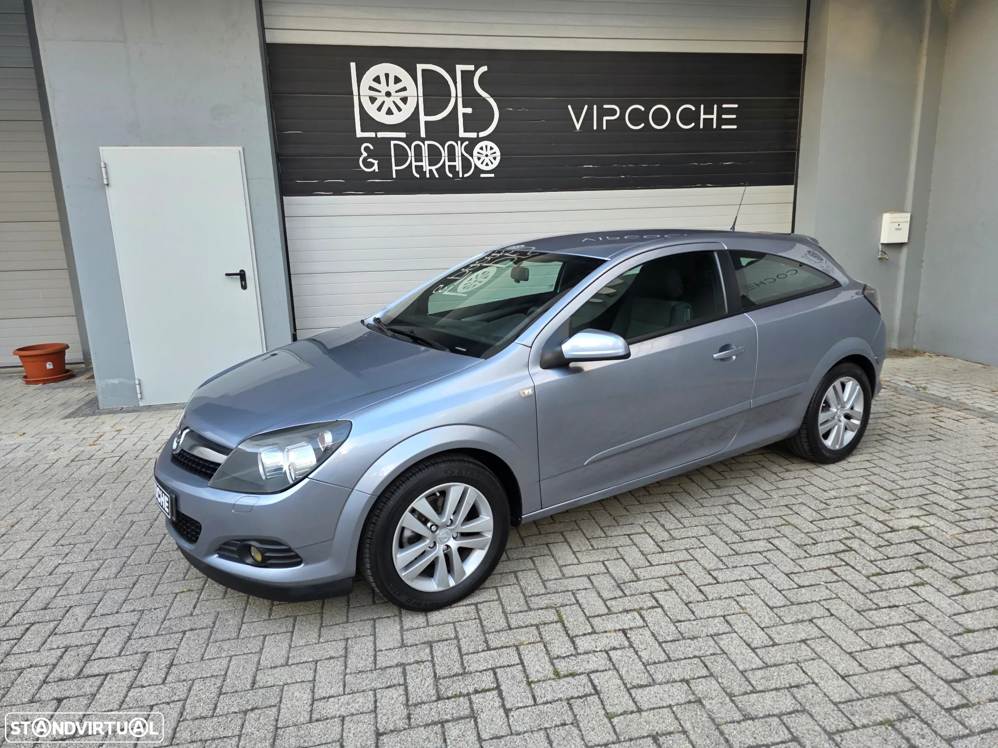 Opel Astra GTC 1.3 CDTi - 3