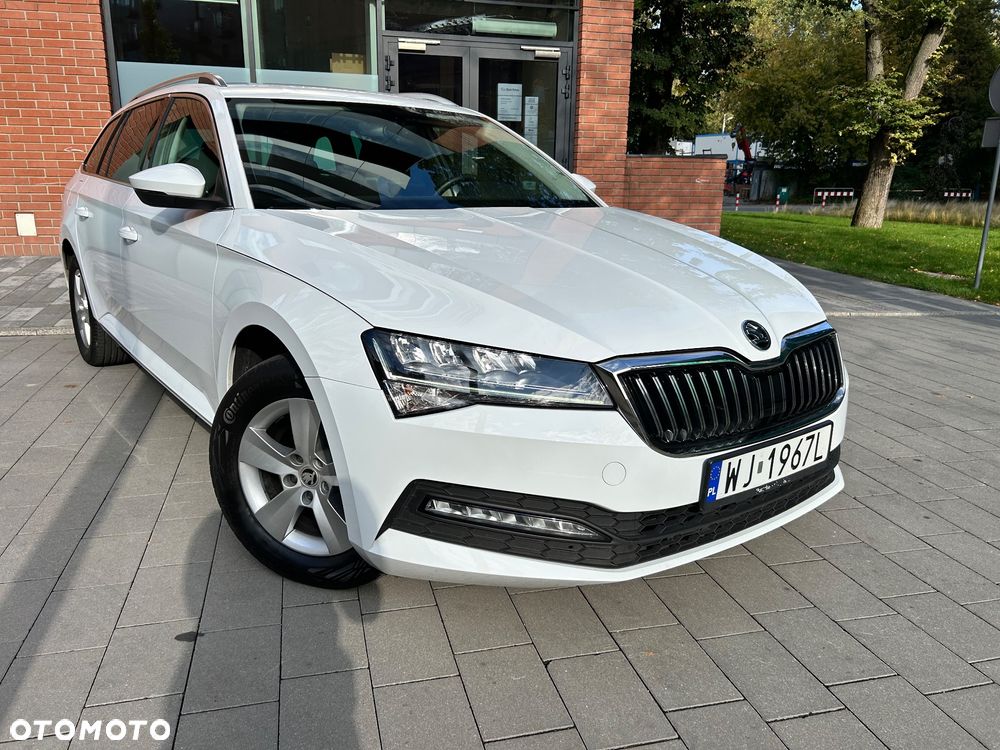 Skoda Superb 1.5 TSI Ambition DSG - 7