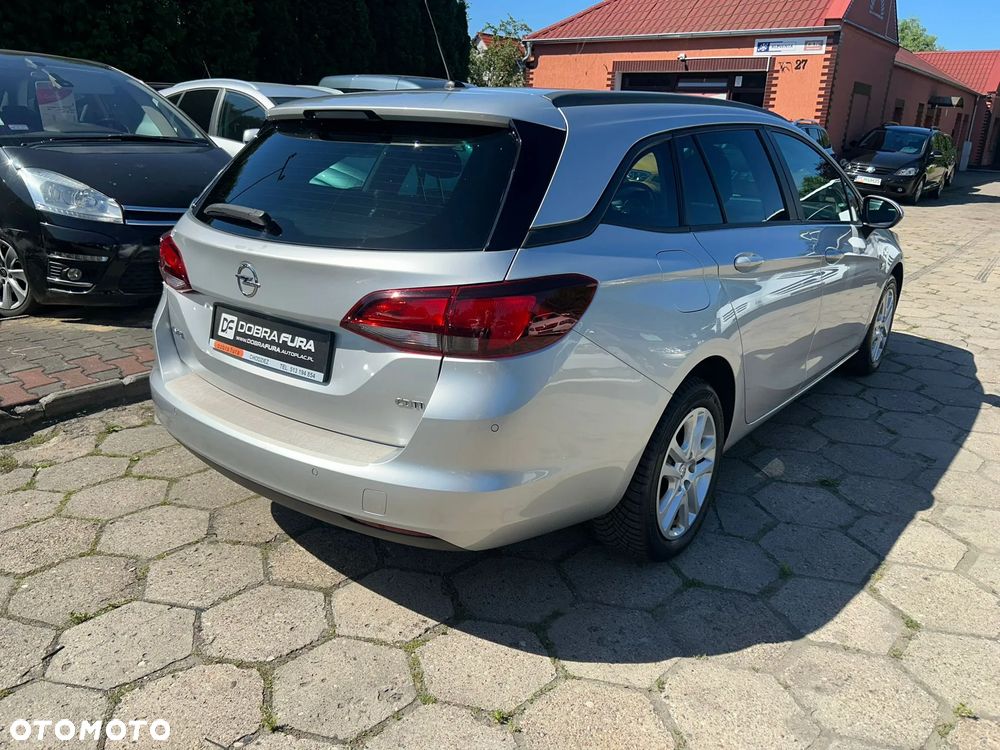 Opel Astra 1.6 CDTI Active - 4