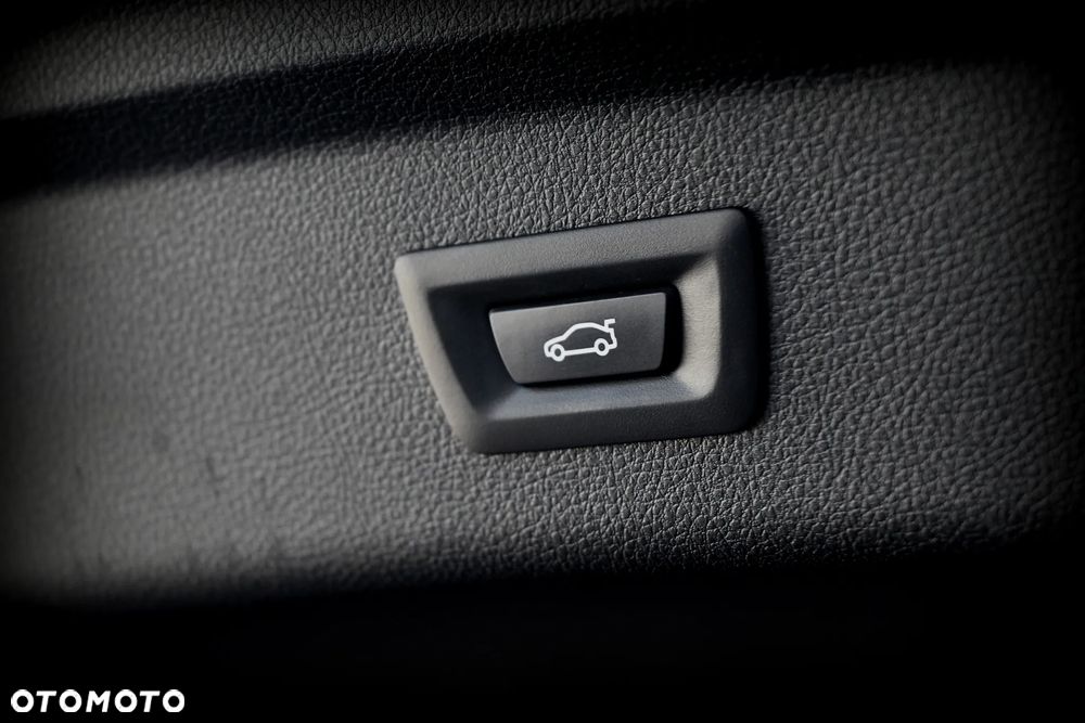 BMW 3GT 318d Advantage - 24