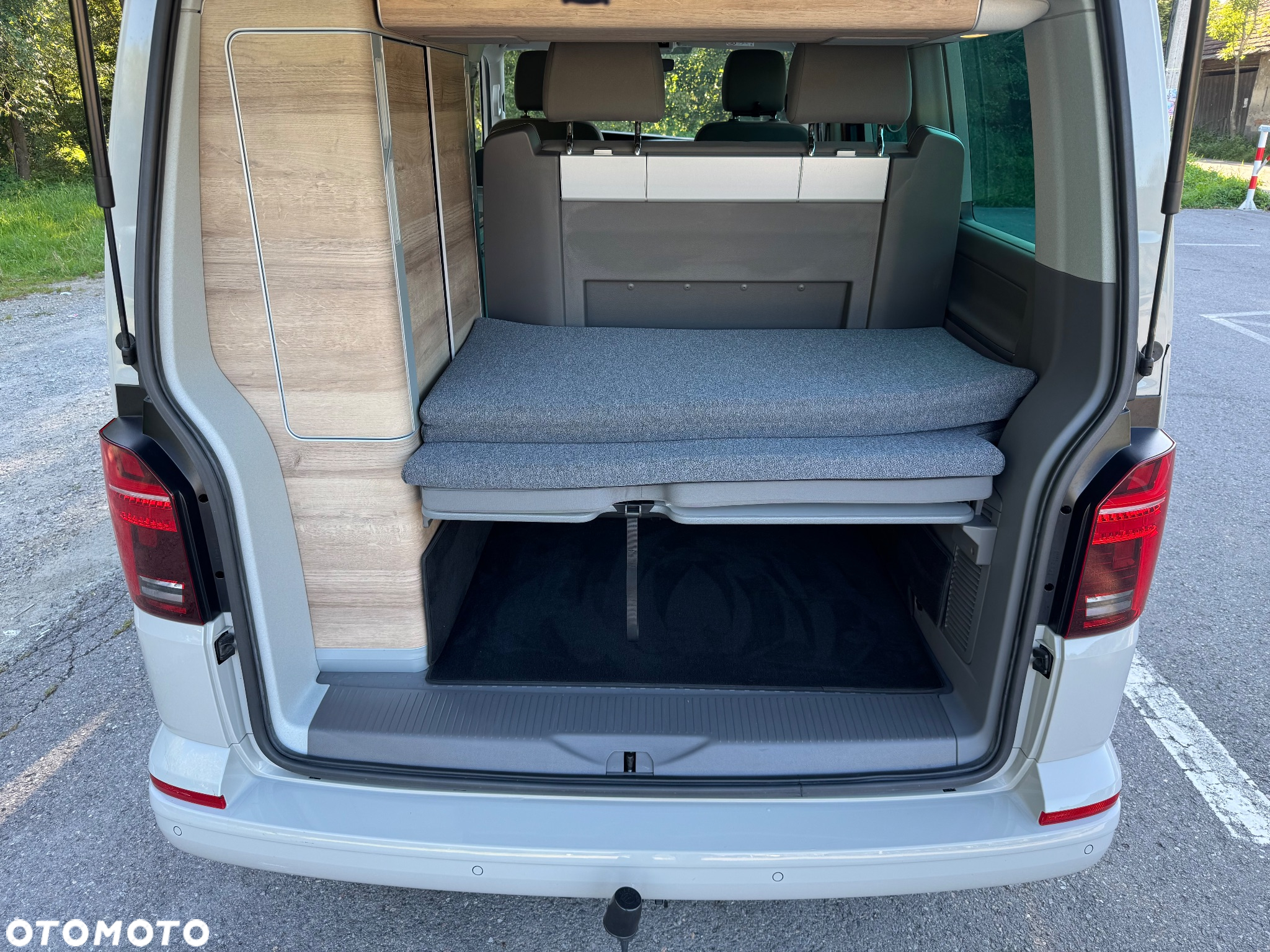 Volkswagen California - 14