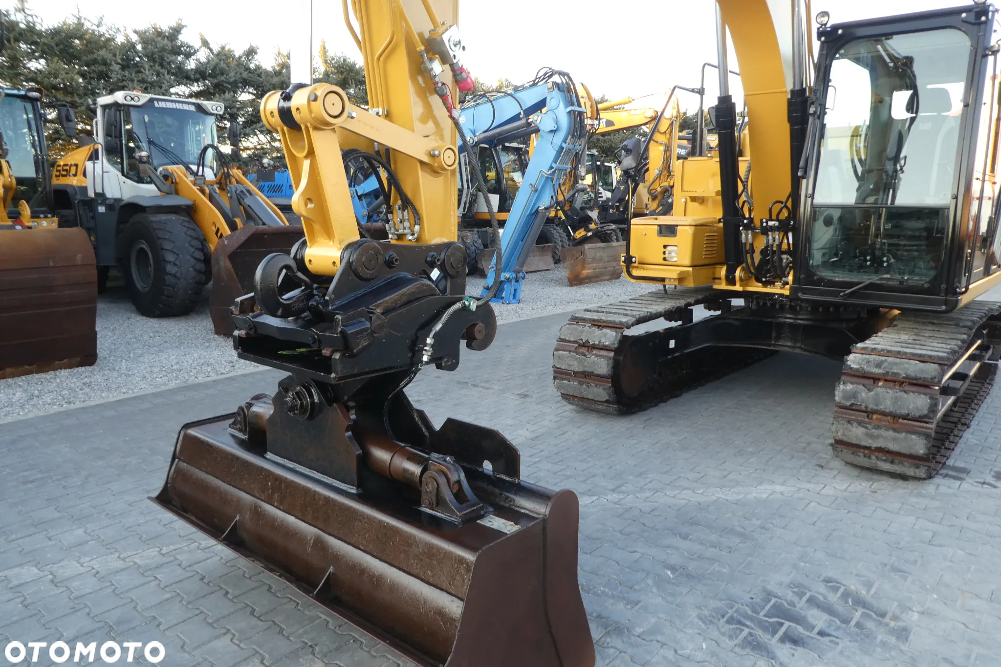 Caterpillar 313FL Z NIEMIEC Z PŁUGIEM - 9