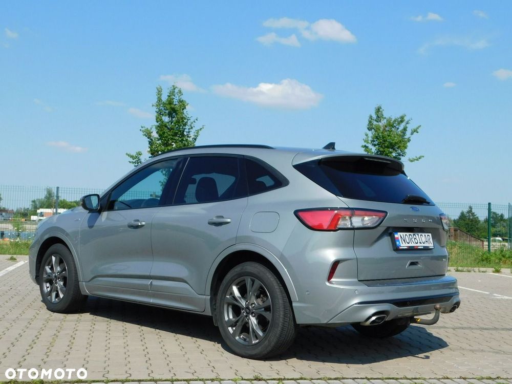 Ford Kuga - 4