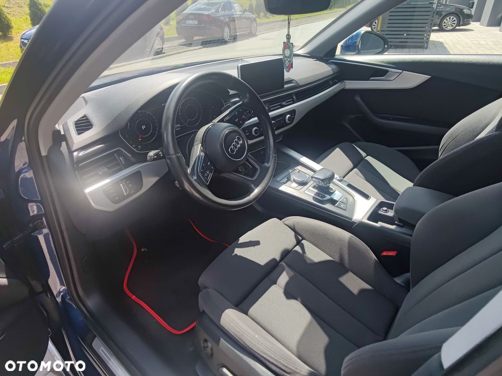 Audi A4 Limousine 1.4 TFSI S tronic - 23