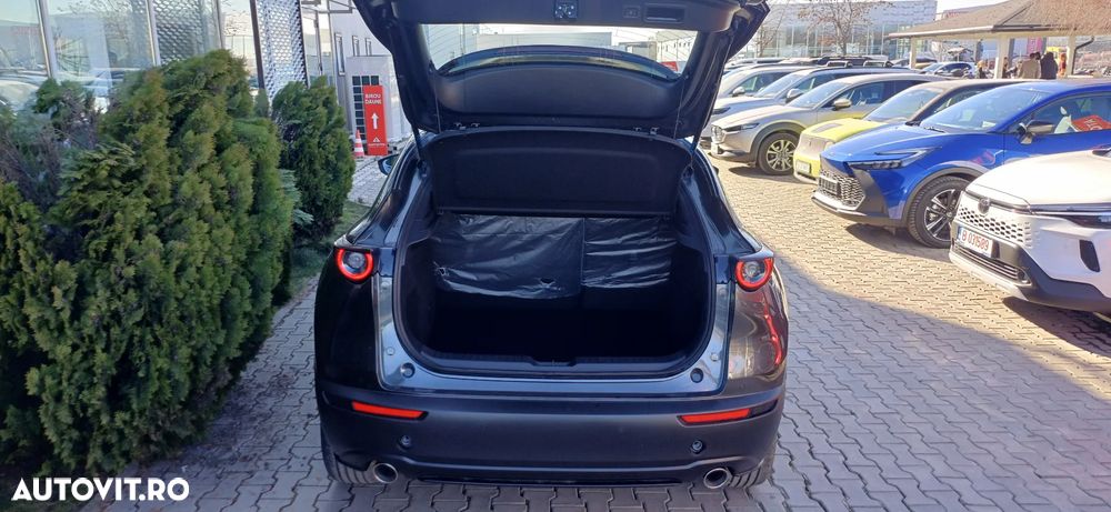 Mazda CX-30 e-SKYACTIV X186 MHEV Center-Line - 8