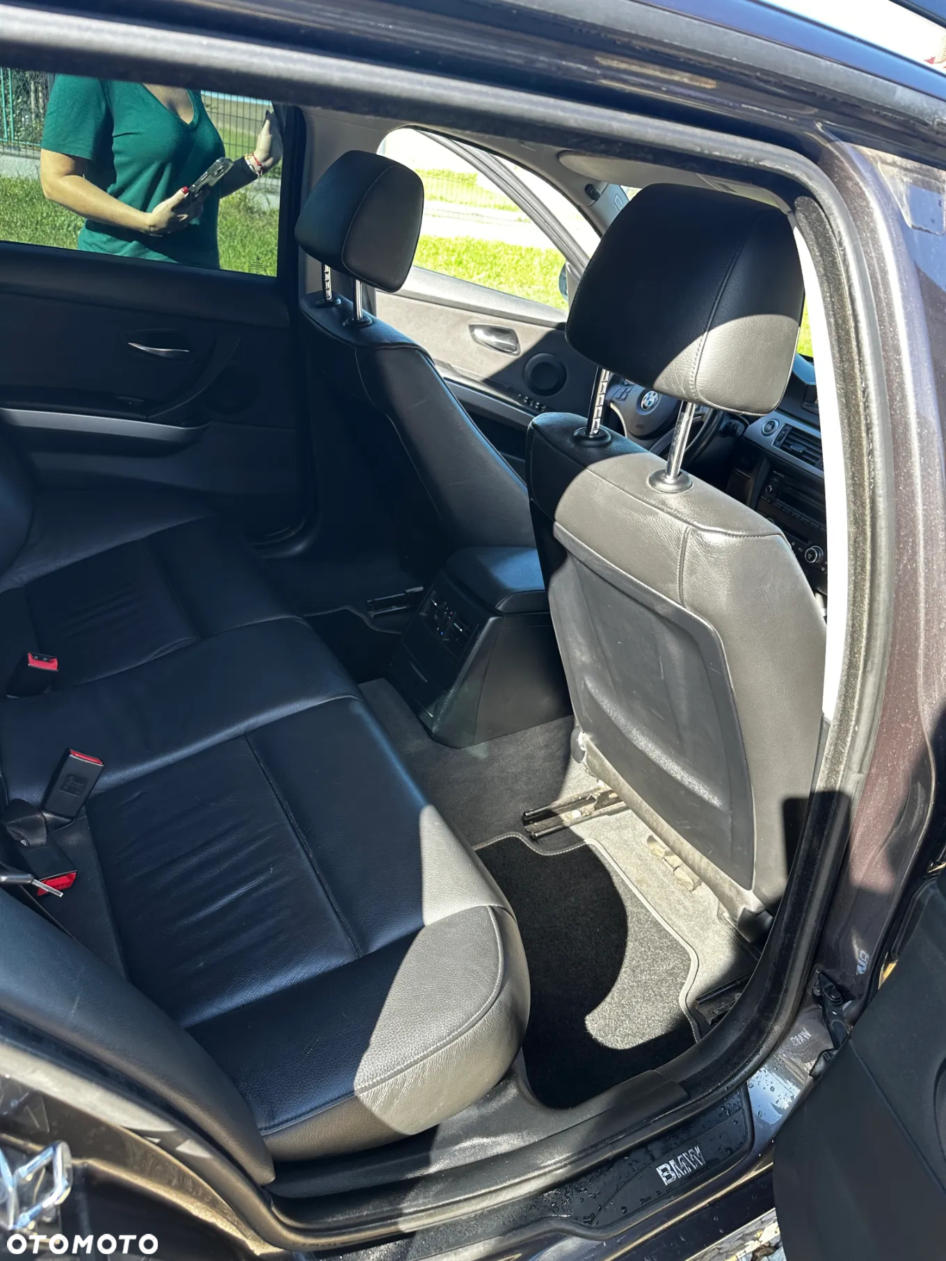 BMW Seria 3 320d DPF Touring - 23