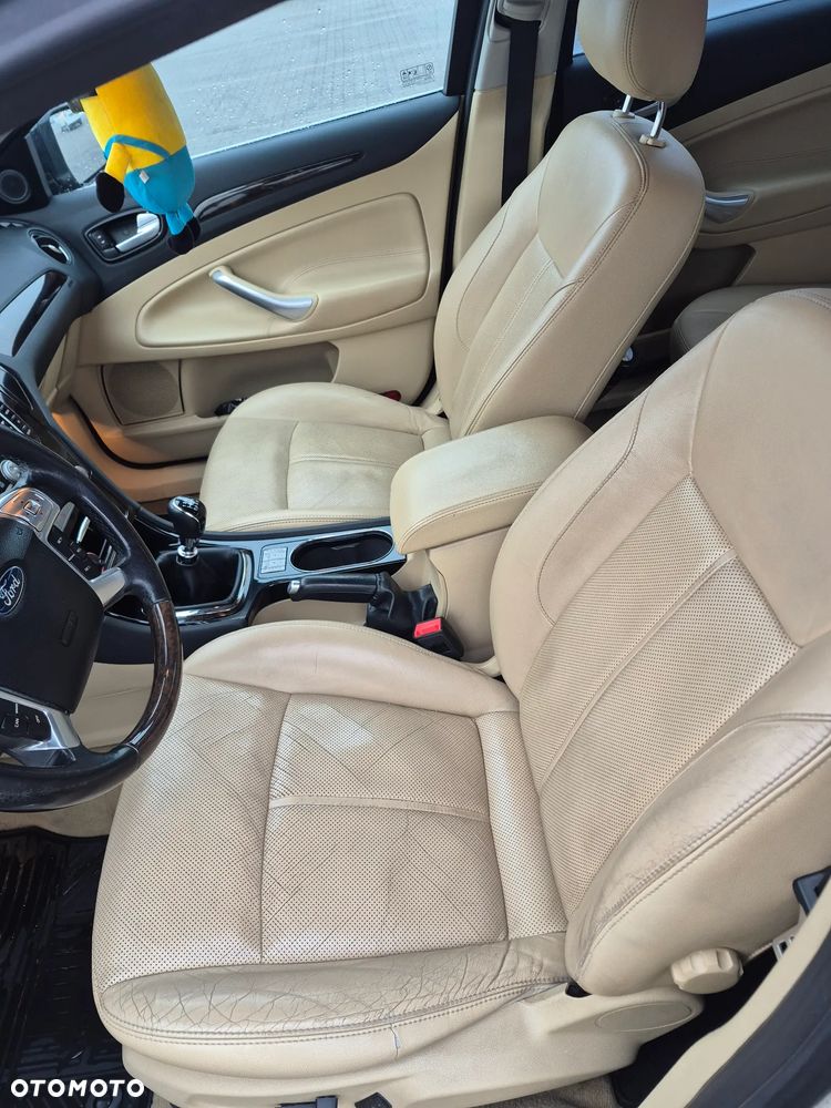 Ford Mondeo 2.2 TDCi Ghia - 14