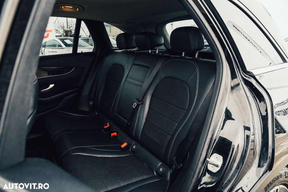 Mercedes-Benz GLC - 16